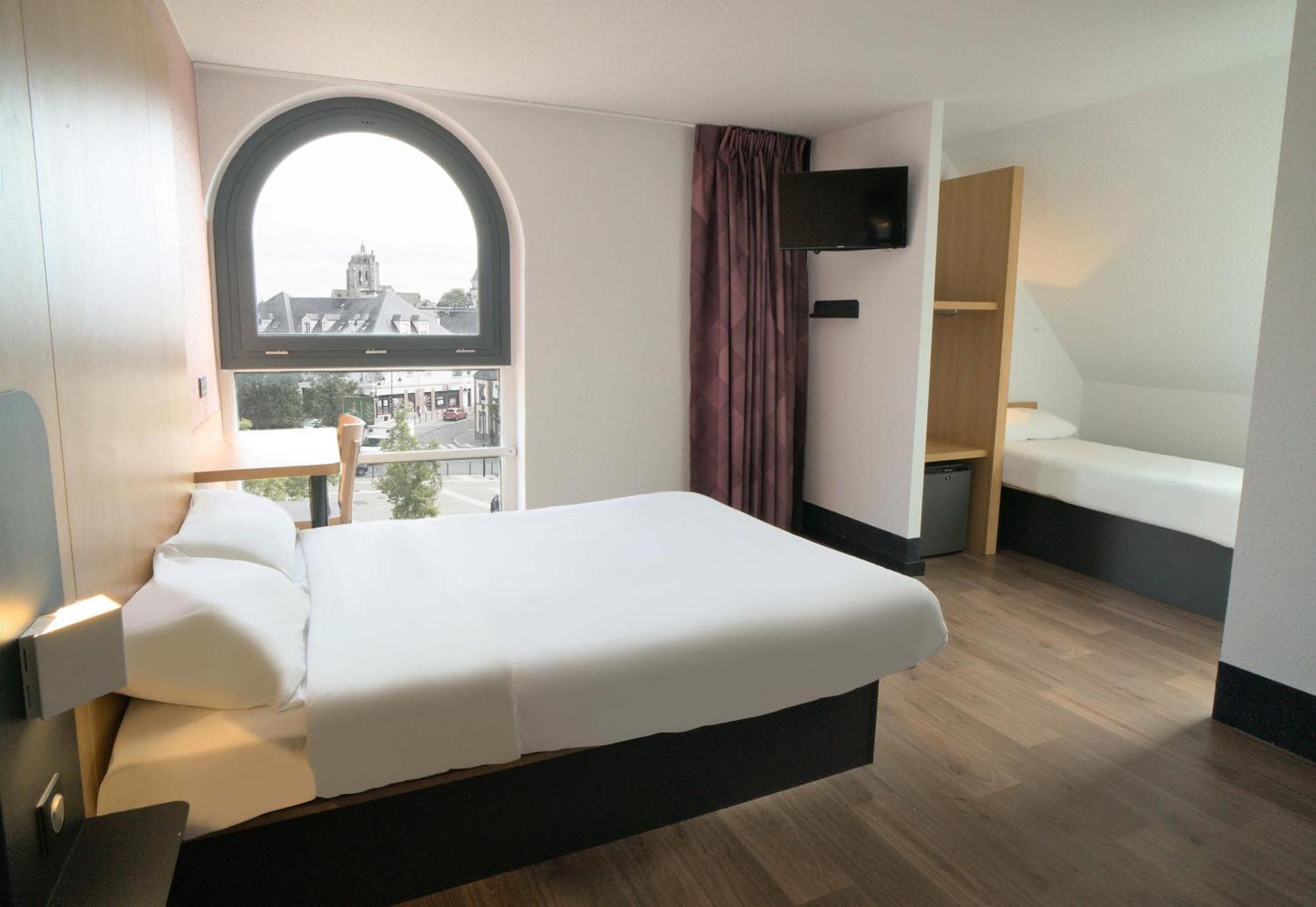 B&B Hotel Dreux Centre מראה חיצוני תמונה
